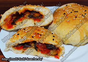 Brötchen mit Auberginen Füllung