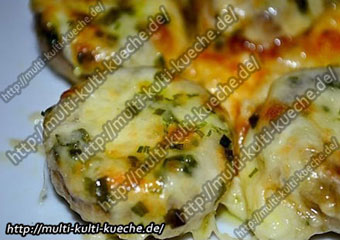 Champignons mit Gouda Käse überbacken
