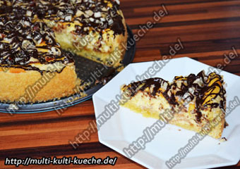 Nusskuchen mit Vanille Quarkfüllung