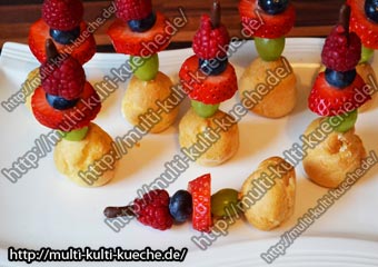 Windbeutel Fruchtspieße