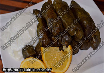 Sarma gefüllte Weinblätter mit Hackfleisch