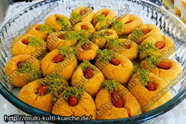 Tropfengebäck mit Mandel - Balparmak Tatlisi